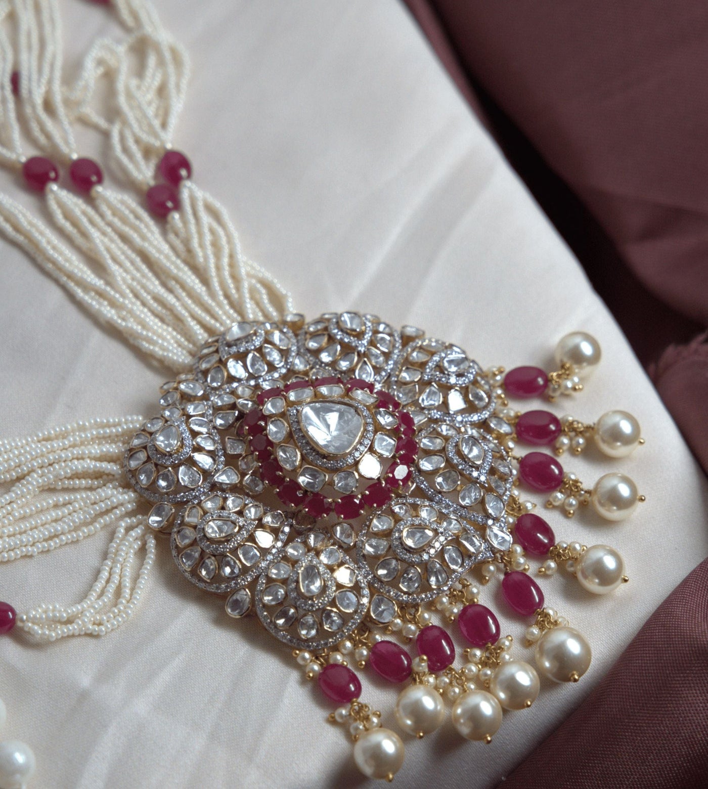 Polki Splendor Gem Stones Radiance Necklace